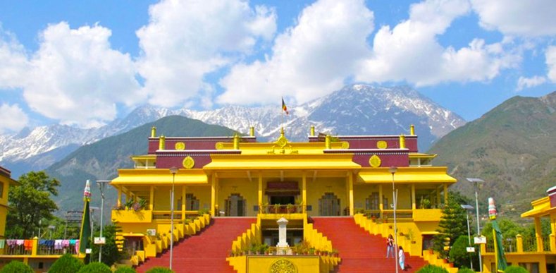  Chandigarh Shimla Manali Dharamshala Dalhouise Amritsar Chandigarh Package By Cab
