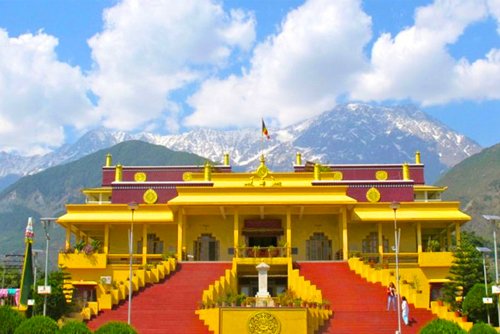 Chandigarh Shimla Manali Dharamshala Dalhouise Amritsar Chandigarh Package By Cab